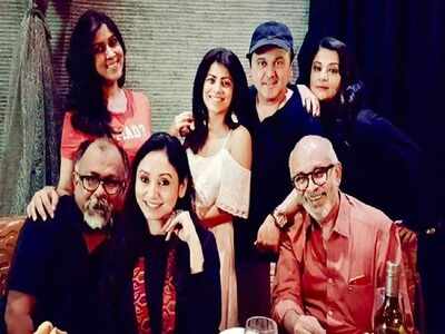 Kahaani Ghar Ghar Ki cast reunites; Ali Asgar shares a picture