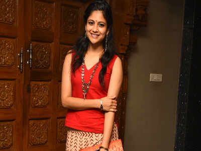 Aditi Balan looked every bit pretty at the Trans Awards at Rani Seethai Hall in Chennai