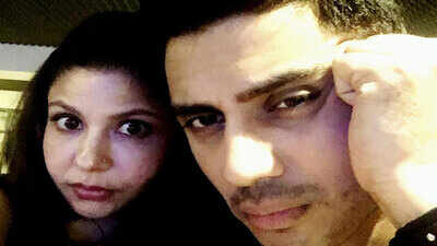 Actor Shiv Pandit ties the knot