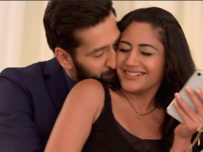 Ishqbaaz Written Update May Anikas Pda With Shivaay On