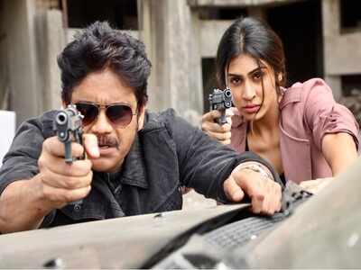 RGV releases 'Naa Nuvve' video song from 'Officer'