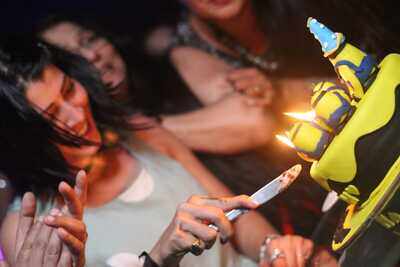 Here’s a sneak peak into Tejaswini Pandit’s B’day party