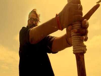 ‘Aatagadharaa Siva’ trailer: This is a chase for life
