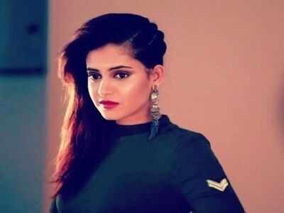 Ex Bigg Boss Kannada contestant Shruti Prakash's London Diaries; See the post...