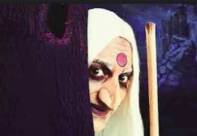 Vaibhav Mangle impresses as a witch in Albatya Galbatya