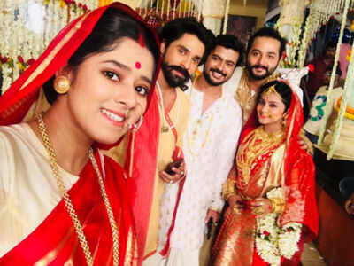Actress Ditipriya Roy gets candid with her co-stars
