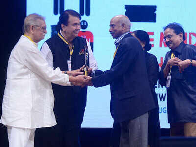 Living legends pay tribute to Shailendra, Rahi Masoom Raza and KA Abbas