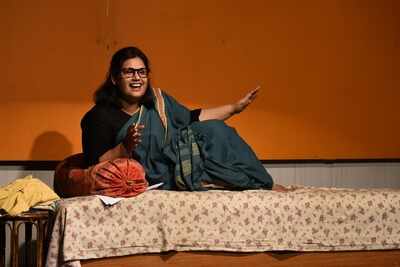 Theatre Review: Vinay Varma’s Ismat - Ek Aurat is the perfect ode to Chughtai’s brilliance