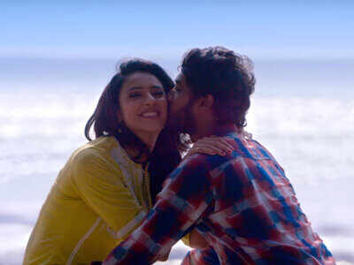 Sampath Nandi's 'Paper Boy' trailer released