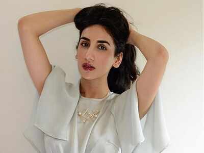 Parul Gulati all set to feature in an entertaining web series