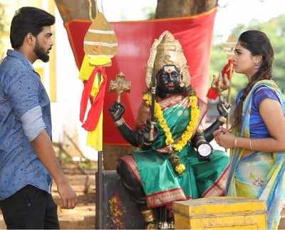 Pagal Nilavu Written Update October Sneha And Vikram Want To