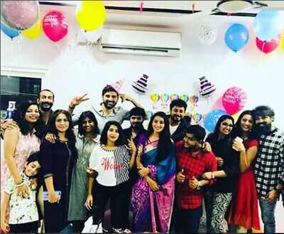 Dhee Jodi host Bhanusri celebrates birthday with ex-Bigg Boss contestants