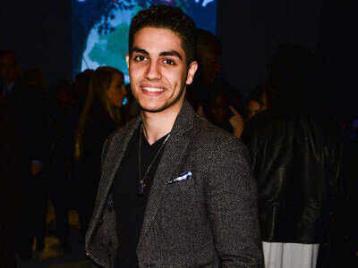 Mena Massoud's look from 'Aladdin' revealed