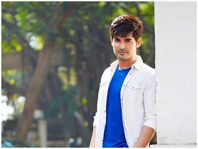 After Luv Ranjan, Omkar Kapoor collaborates with Pradeep Sarkar