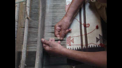New York's museum team visits dyers of Kotpad on Chhattisgarh-Odisha border
