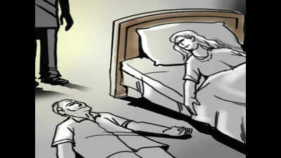 Elderly couple commit suicide
