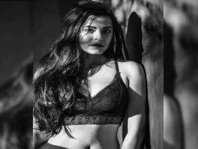 Photo: Anuja Sathe looks smoking hot in her latest photoshoot