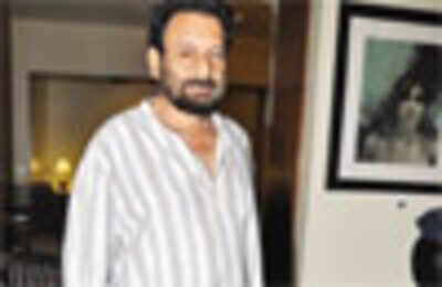 Shekhar Kapur at an arty do!