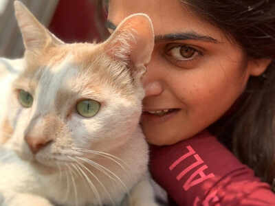 Here’s how actress Isha Keskar rescued a little kitten