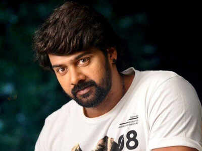 Naveen Chandra on board Dhanush's next