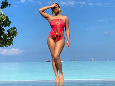 Masaba Gupta's beach fashion is hotter than any Bollywood actress