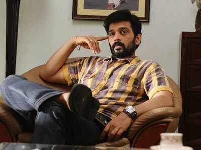 JD Chakravarthy to make his Sandalwood debut in Raghu Haasan's next