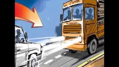 Tirunelveli: Child among five killed in car-truck collision