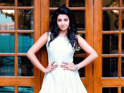 Sanjjanaa plays herself in her next Kannada film