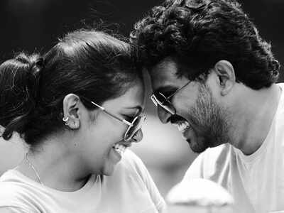 Kasthooriman actress Rebecca Santosh flaunts her love for fiance Sreejith Vijayan; read post