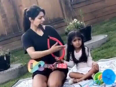 Watch: Neeru Bajwa and her daughter Ananya recreate a song ‘Shadaa’