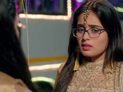 Yeh Rishtey Hain Pyaar Ke Written Update July Meenakshi Asks