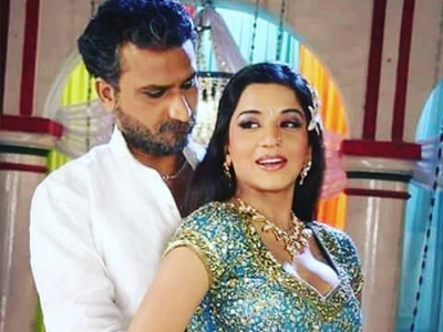 Awdhesh Mishra shares a major throwback still with Monalisa from 'Prem Ke Rog Bhail'