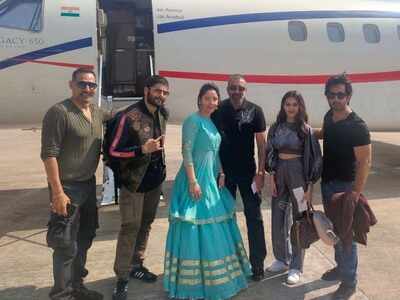 Photo: Team Prassthanam heads to Lucknow for promotions