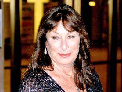 Cherry Jones joins Jessica Chastain in Tammy Faye biopic