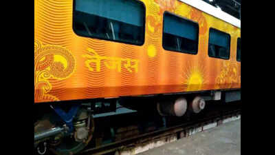 Uttar Pradesh: Biker jumps railway crossing, close shave for Tejas