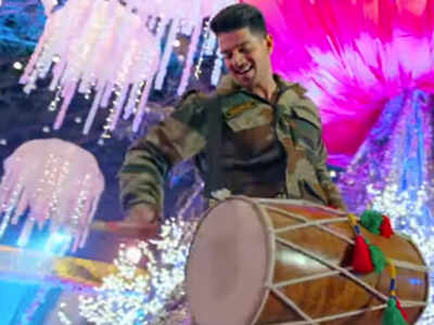 Sooraj Pancholi ignites festivity with 'Satellite Shankar' song ‘Aari Aari...’
