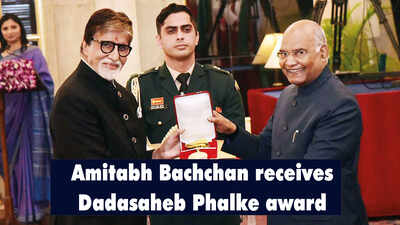 Amitabh Bachchan receives Dadasaheb Phalke award