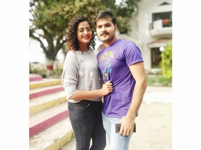 Photo Arvind Akela Kallu And Yamini Singh Start Shooting For Their