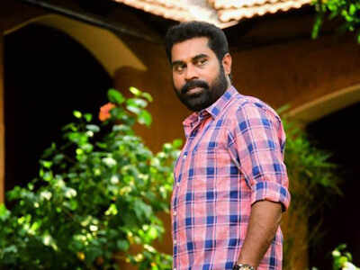 Suraj Venjaramoodu to play lead in Autorickshawkarante Bharya