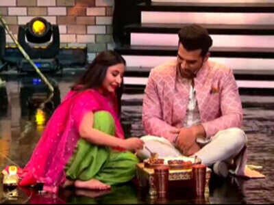Mujhse Shaadi Karoge: 'Desi kudi' Navdeesh impresses Paras Chhabra; the latter wishes to go on a date with her