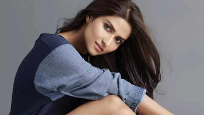 Exclusive: Pranutan Bahl gets candid on 'Helmet', Bollywood Quiz, COVID-19 and much more