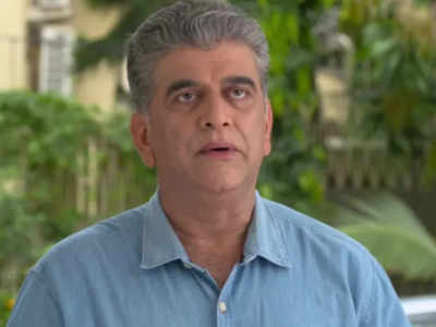 Aggabai Sasubai actor Girish Oak urges everyone through a poem to stay at home; take a look