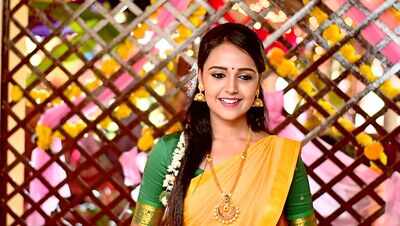 Kannada television stars pay tribute to Corona warriors