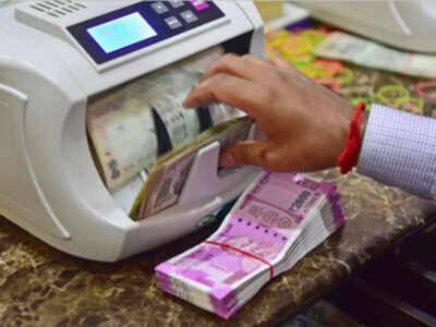 Fresh bank credit dives 64% in FY20