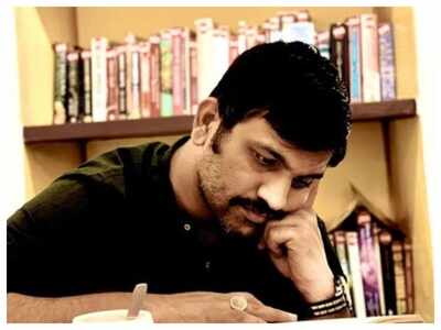 Exclusive! 'Farzand' fame director Digpal Lanjekar is gearing up for his Bollywood debut; read details