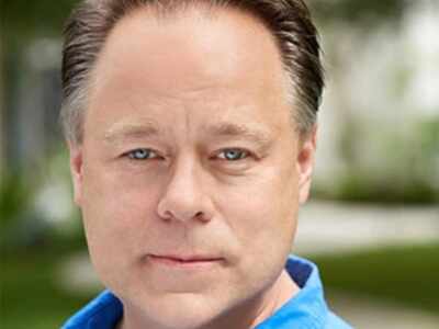 'Shrek 2' director Kelly Asbury no more