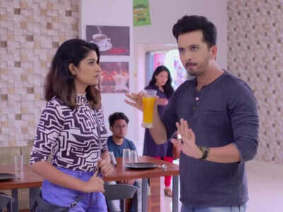 Mazhya Navryachi Bayko update: Shanaya spoils Gurunath's wedding proposal