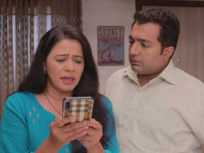 Mazhya Navryachi Bayko spoiler alert: Saumitra tries to reveal his real identity to Shanaya