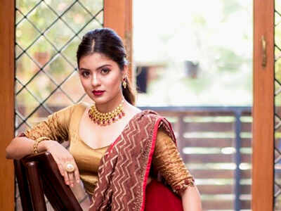 Bigg Boss Tamil 4: Actress Amritha Aiyer reacts to speculations of her taking part in the show