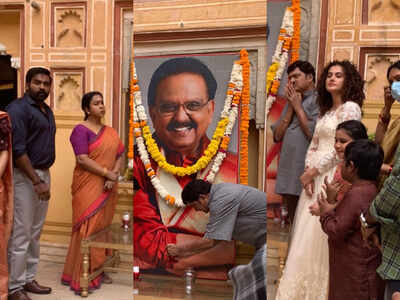 Vijay Sethupathi & Taapsee's film crew pay tribute to SPB in Jaipur